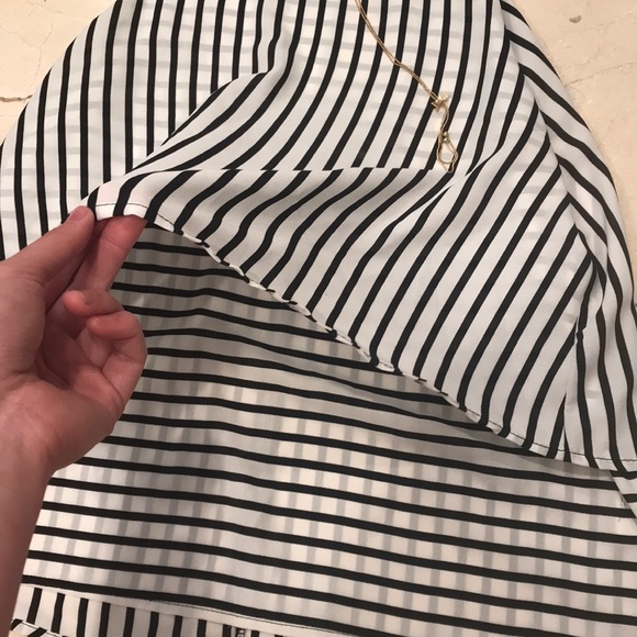 Aritzia ASTR fun striped top - Picture 4 of 5
